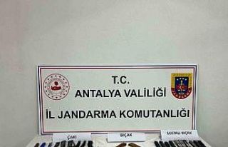 Okul çevrelerinde tehlikeli satışa jandarma müdahalesi