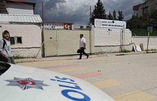 Okul çevresindeki silah sesleri paniğe neden oldu