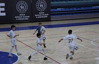 Okul Sporları müsabakaları tüm heyecanıyla sürüyor