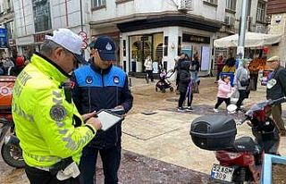 Ordu’da trafiğe kapalı caddede motosiklet kullanan...