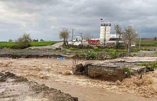 Osmaniye’de yağış felaketi: Yollar kapandı,...