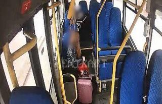 Otobüsü ambulansa çevirdi, bayılan öğrenciyi...