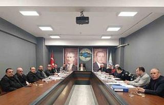 Oylar eşit çıkınca Meclis 1. Başkanvekili kurayla...