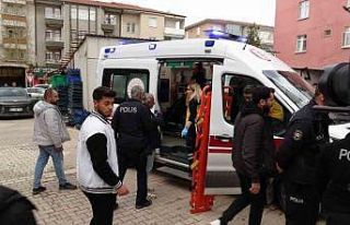 Parasını alamayınca eylem için inşaata çıkan...