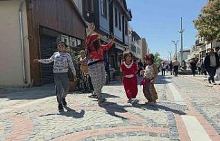 Romanlardan Kakava çağrısı: Şehir 9/8’lik ritimlerle...