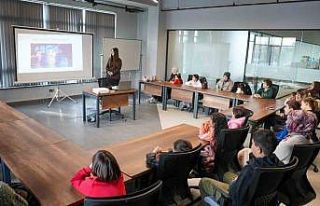 Sadece film izlemediler, duygularını keşfettiler