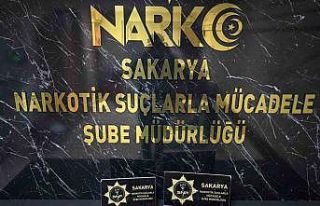 Sakarya’da uyuşturucu taciri polise yakalandı
