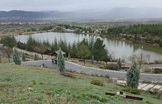 Saklıgöl, ilkbaharla birlikte ayrı bir güzelliğe...