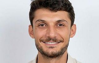 Sapanca Belediye Başkan Yardımcısı Koç, görevlerinden...