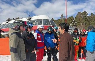 Sarıkamış’ta Snowbord Antrenörlük Kursu başladı