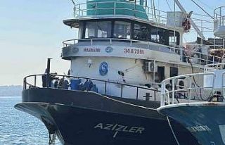 Sarıyer’de balıkçı teknesinden alevler yükseldi