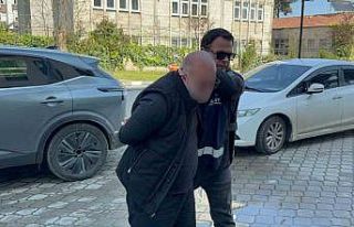 Silahla yaralamadan aranan şahıs çelik yelekle...