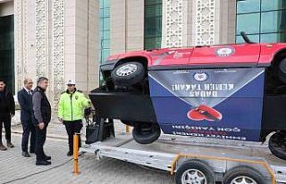 Simülasyon aracıyla emniyet kemeri kullanımının...