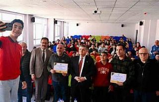 Sinop’ta ustalar deneyimlerini öğrencilere aktardı