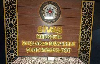 Sivas’ta binlerce uyuşturucu hap ele geçirildi