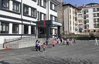 Sivas’ta eğitim sendikalarının iş bırakma çağrısı...