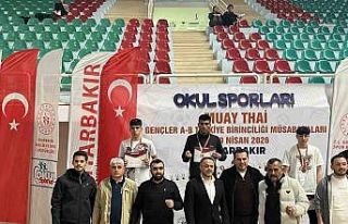 Siverekli sporcu Muay-Thai Türkiye Şampiyonası’nda...