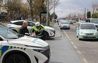 Sürücüler APP plaka ve multimedya konusunda bilgilendirildi