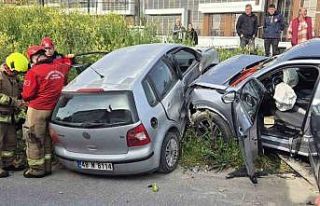 Susurluk’ta çift taraflı trafik kazası: 4 kişi...