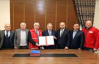 Talas’ta dayanışma köprüsü: tekstil bağışı...