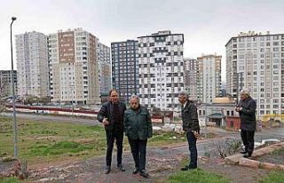 Talas’ta hafta sonu mesaisi: Yeni park ve otopark...