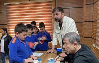 Tanju Çolak öğrencilerle buluştu: "Disiplin...