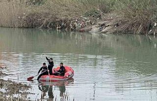 Tarsus’ta ırmakta kaybolan genç için seferber...