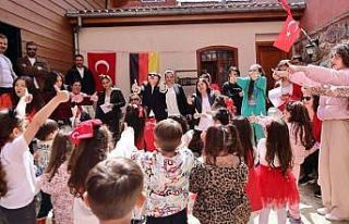 Tekirdağlı minikler Almanca öğrenerek 23 Nisan’ı...