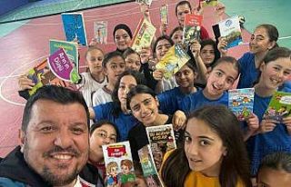 Tomarza’da spor ve kitap bir arada