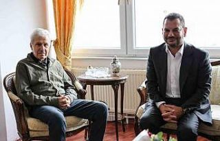 Trabzonspor eski başkanı Atay Aktuğ hayatını...