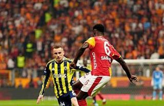 Trendyol Süper Lig: Galatasaray: 1 - Fenerbahçe:...