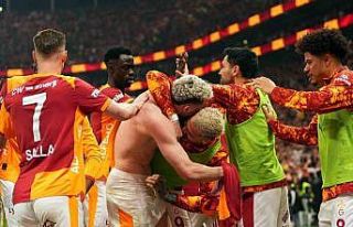 Trendyol Süper Lig: Galatasaray: 3 - Fenerbahçe:...