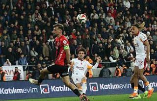 Trendyol Süper Lig: Gençlerbirliği: 1 - Galatasaray:...