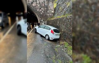 Tünelde kontrolden çıktı, duvara çarptı