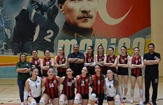 Turgutlu Belediyesi U17 Voleybol Takımı Manisa 2’ncisi