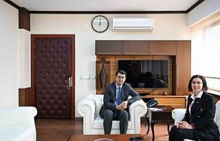 Uşak Belediye Başkan Vekili Özkan, Vali Kartal’ı...