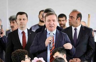 Vali Aydoğdu’dan gençlere hem değer hem spor...