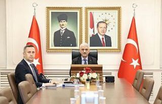 Vali Makas, sosyal risk haritaları toplantısına...