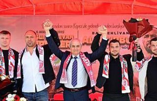 Yağlı güreşlerin efsane ismi Ali Gürbüz’e...