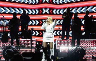 Yaşar kampüsünde bahar coşkusu