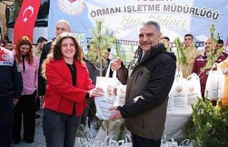 Yozgat’ta 4 bin 500 adet fidan dağıtıldı