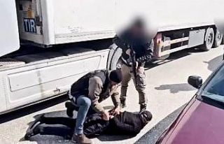 Yüksekova’da zehir tacirlerine ağır darbe: 211...