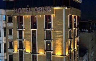 Yüksekova’ya sığırcık akını