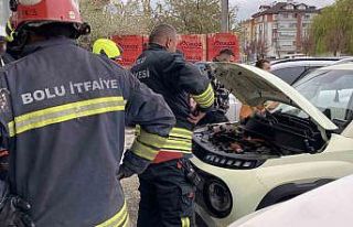 Elektrikli araçtan dumanlar yükseldi, nedeni bulunamayınca...