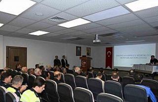 Erzincan’da muhtarlarla güvenlik toplantısı yapıldı