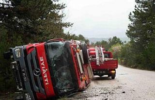 Kastamonu’da yangın ihbarına giden itfaiye aracı...