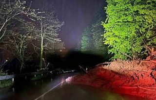 Ordu’da heyelan nedeniyle yol ulaşıma kapandı