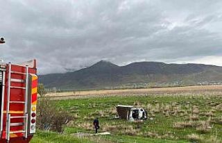 Van’ın Gevaş ilçesinde trafik kazası: 2 yaralı
