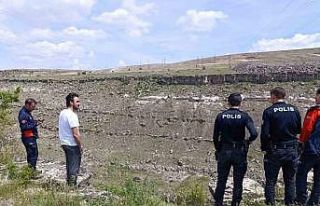 Viyadükte mahsur kalan genç kurtarıldı