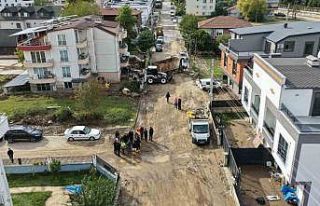 Başiskele’de selin yaraları 337 personel ve 142...